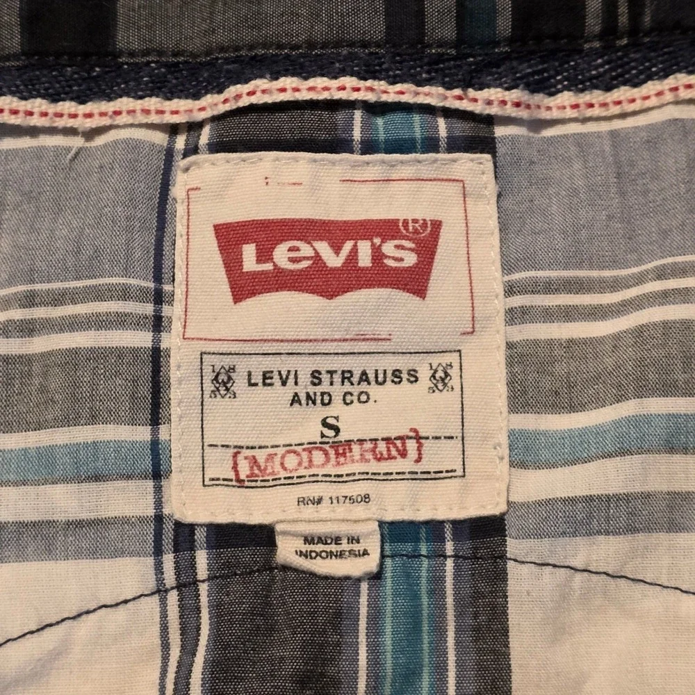 Levis Western Shirt Mens Small Blue Plaid Pearl Snap Short‎ Sleeve Excellent